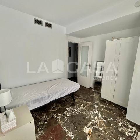 Piso en Venta en Urbanización Parque Flores en Pino Montano - Consolación