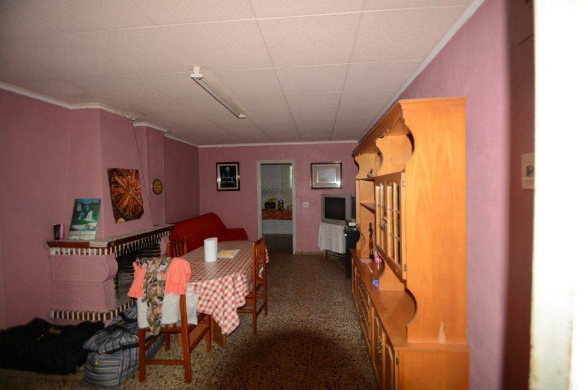 Country house for sale in Orihuela  with Air Conditioner