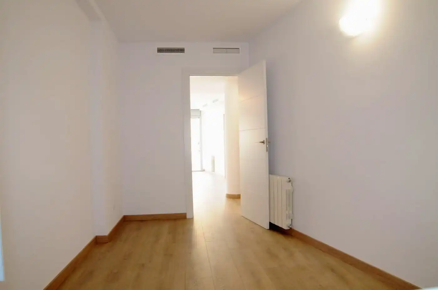 Wohnung zur Miete in Calle DE LA MARE DE DEU DE LA MERCE, Tiana