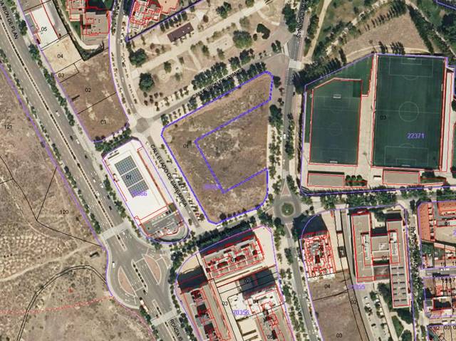 Terreno industrial en Venta en CL. ALBARDIN en Cartuja Baja