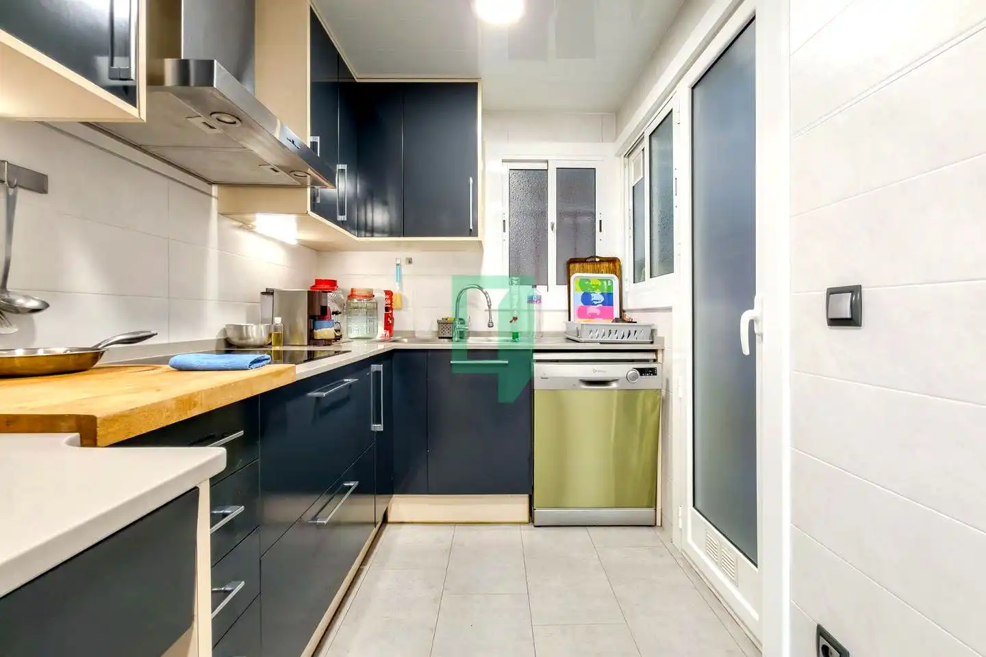 Kitchen of Flat for sale in Vilassar de Mar  with Air Conditioner, Heating and Terrace