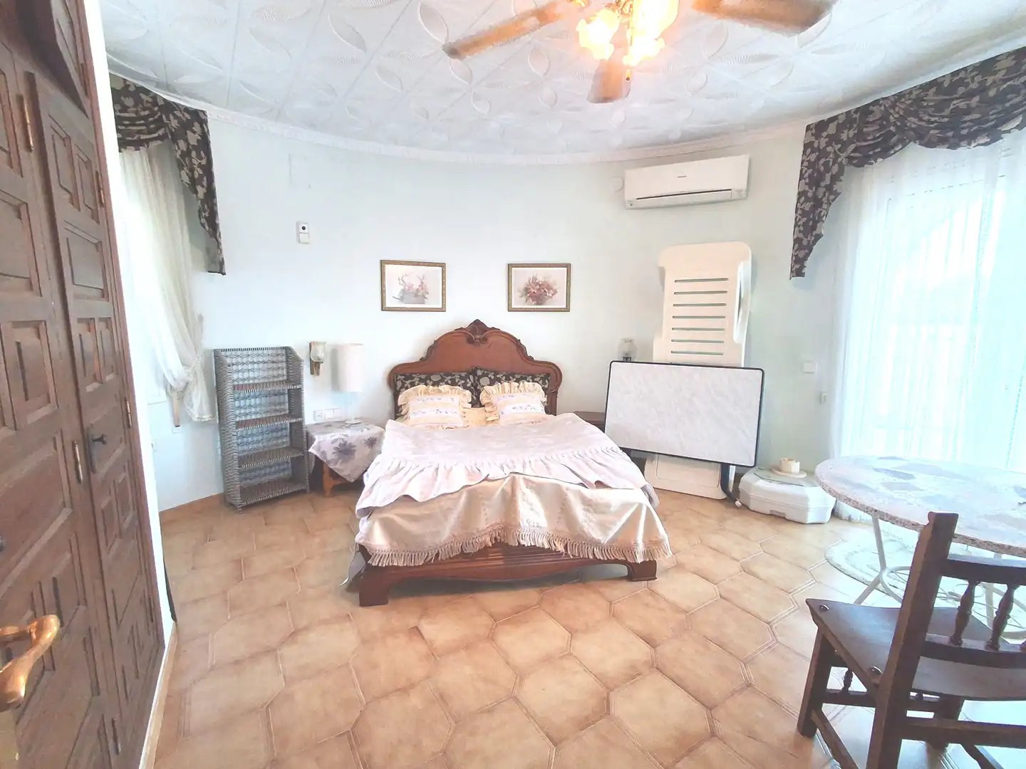 Habitación de Casa o chalet en venta en Mont-roig del Camp con Aire acondicionado, Calefacción y Jardín privado