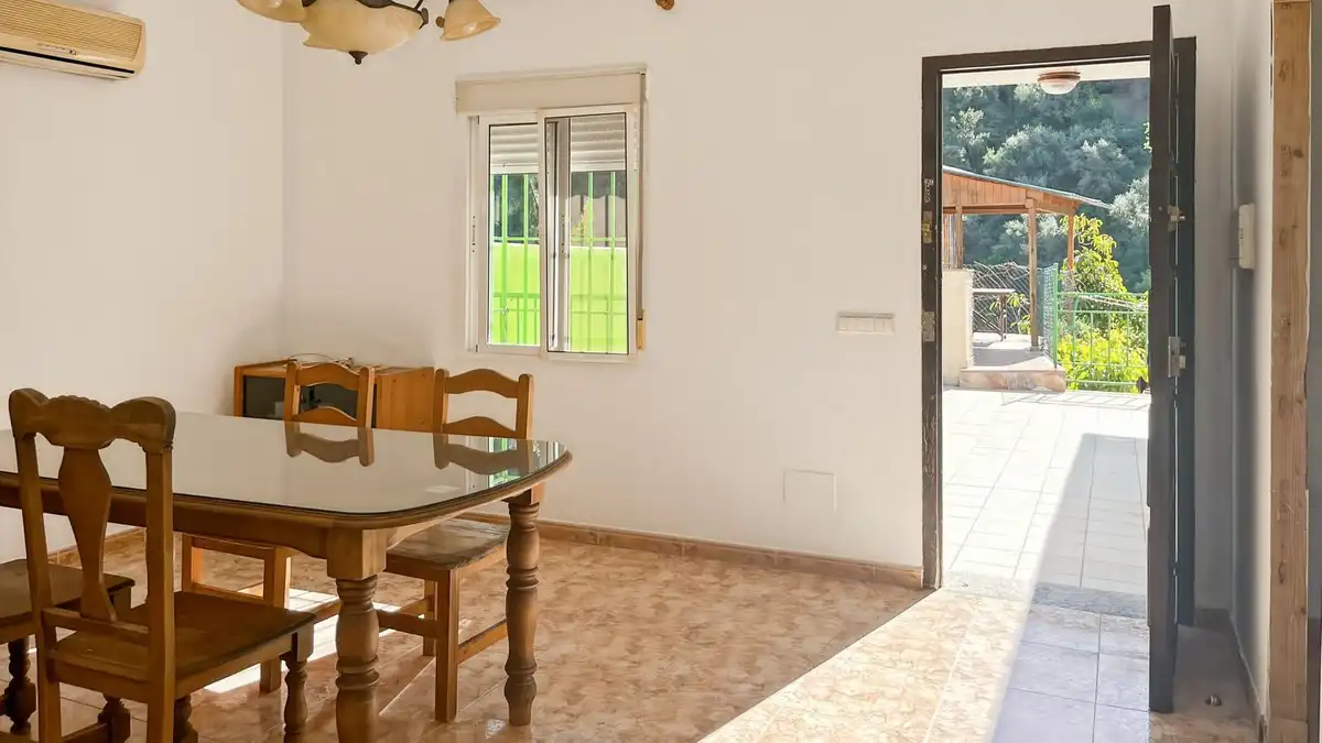 Menjador de Finca rústica en venda en Málaga amb Aire condicionat, Traster i Piscina