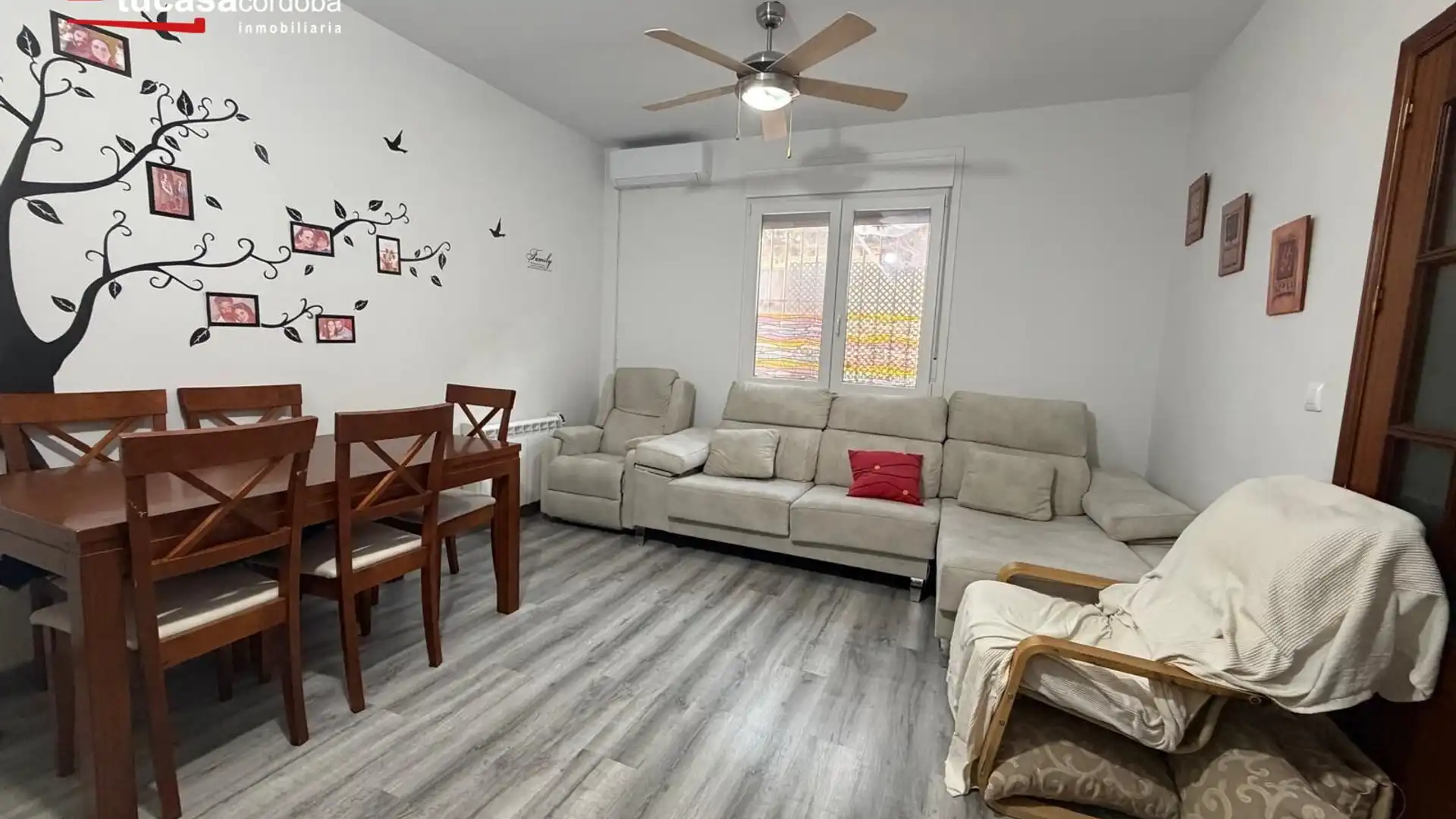 Living room of Houses for sale in Villafranca de Córdoba  with Air Conditioner