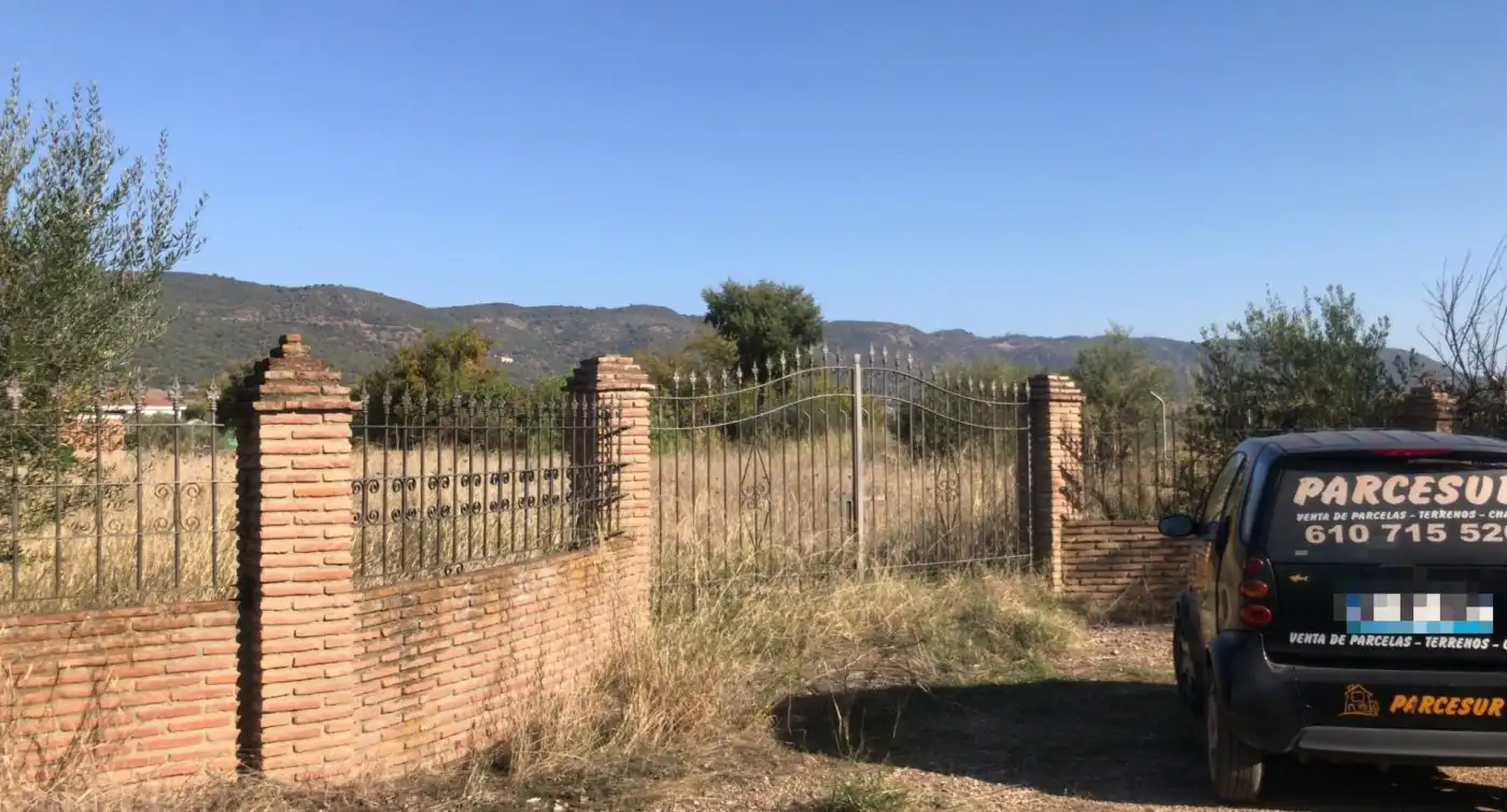 Lands and plots for sale in Periurbano Oeste - Sierra