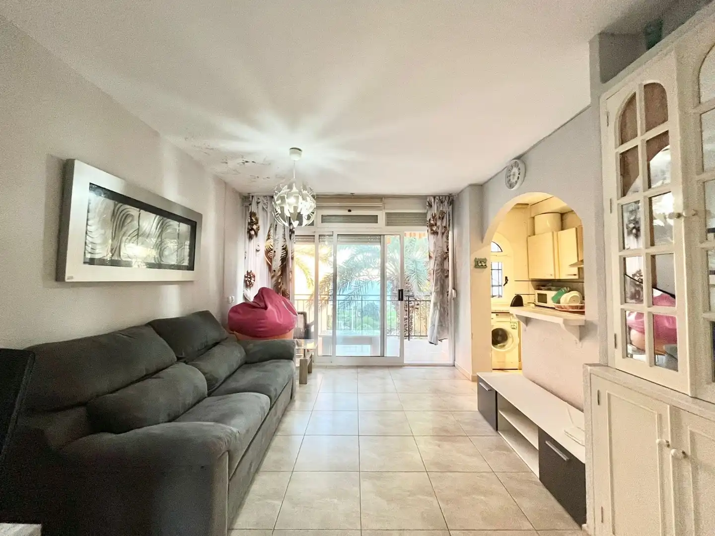 Living room of Flat for rent in Torrevieja  with Air Conditioner, Heating and Terrace