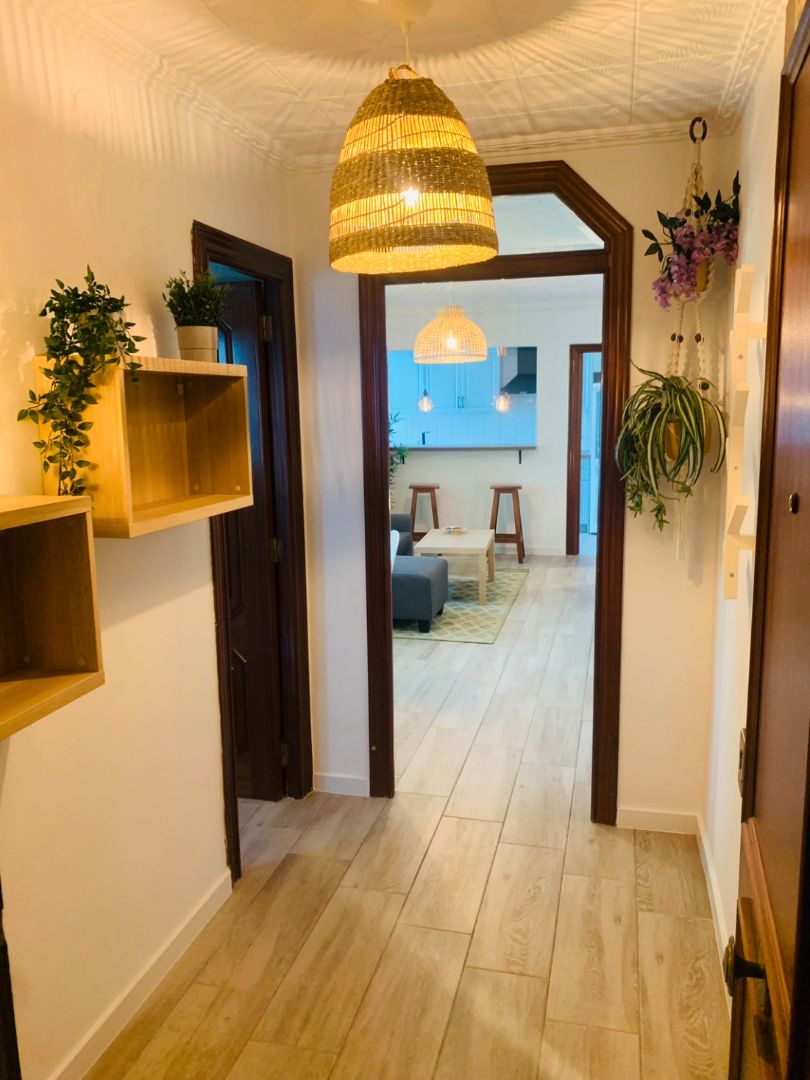 Flat to rent in  Valencia Capital  with Air Conditioner, Heating and Furnished