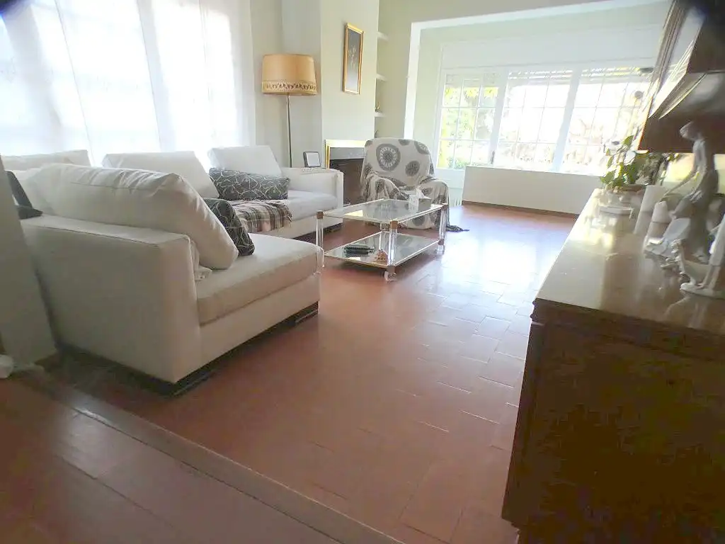 Sala de estar de Casa o chalet en venta en Premià de Dalt con Calefacción, Jardín privado y Parquet