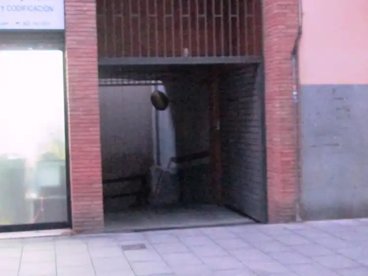 Einzelparkplatz zur Miete in Dolors Masferrer 1, imagen 4