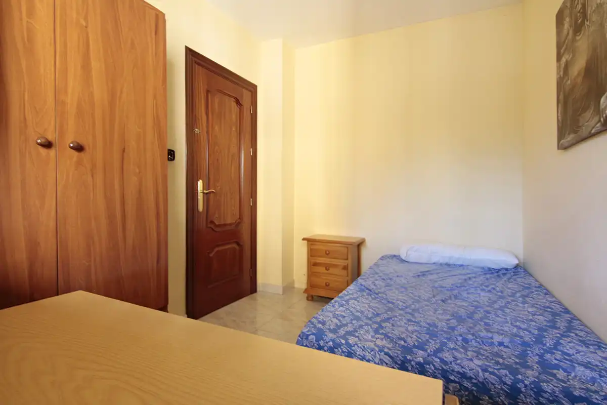 Piso de alquiler en Calle Jesse Owens, 2, Rosaleda - Juventud
