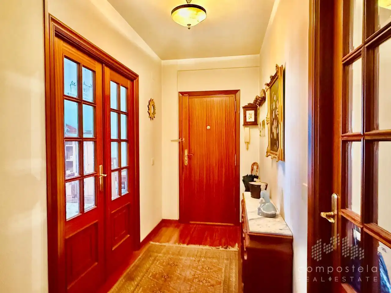 Piso en venta en Santiago de Compostela  con Calefacción, Parquet y Trastero