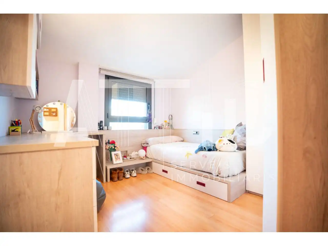 Schlafzimmer von Dachboden zum Verkauf in Sant Quirze del Vallès mit Klimaanlage, Heizung und Parkett
