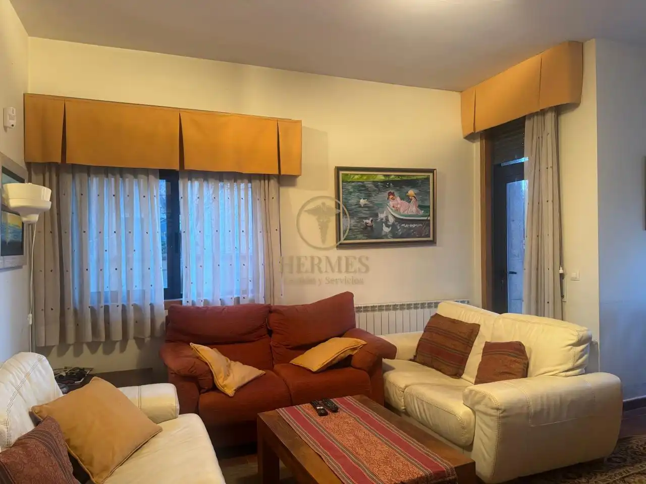 Sala de estar de Casa adosada en venta en Tomiño con Calefacción, Jardín privado y Terraza