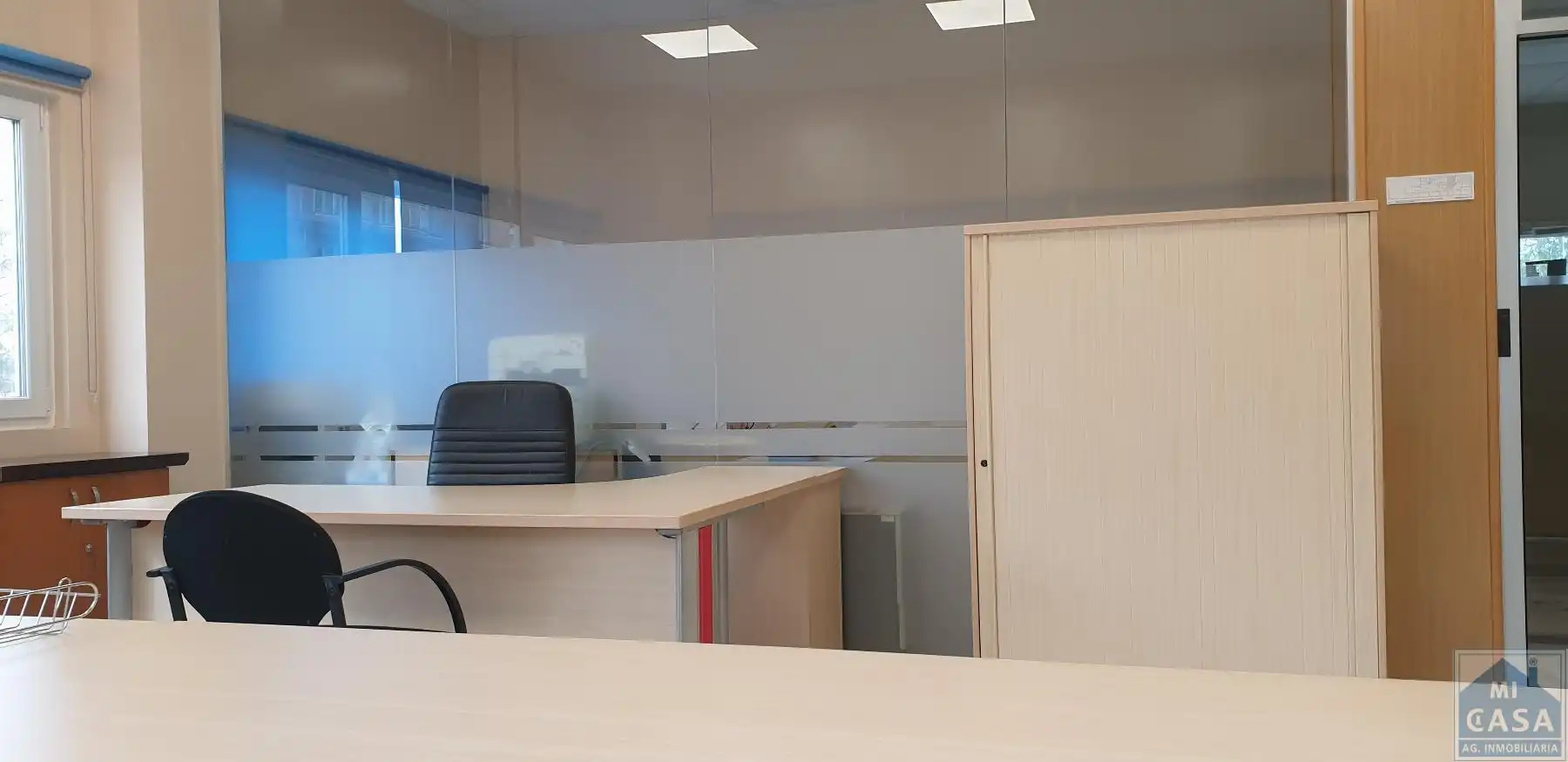 Office for rent in Sur