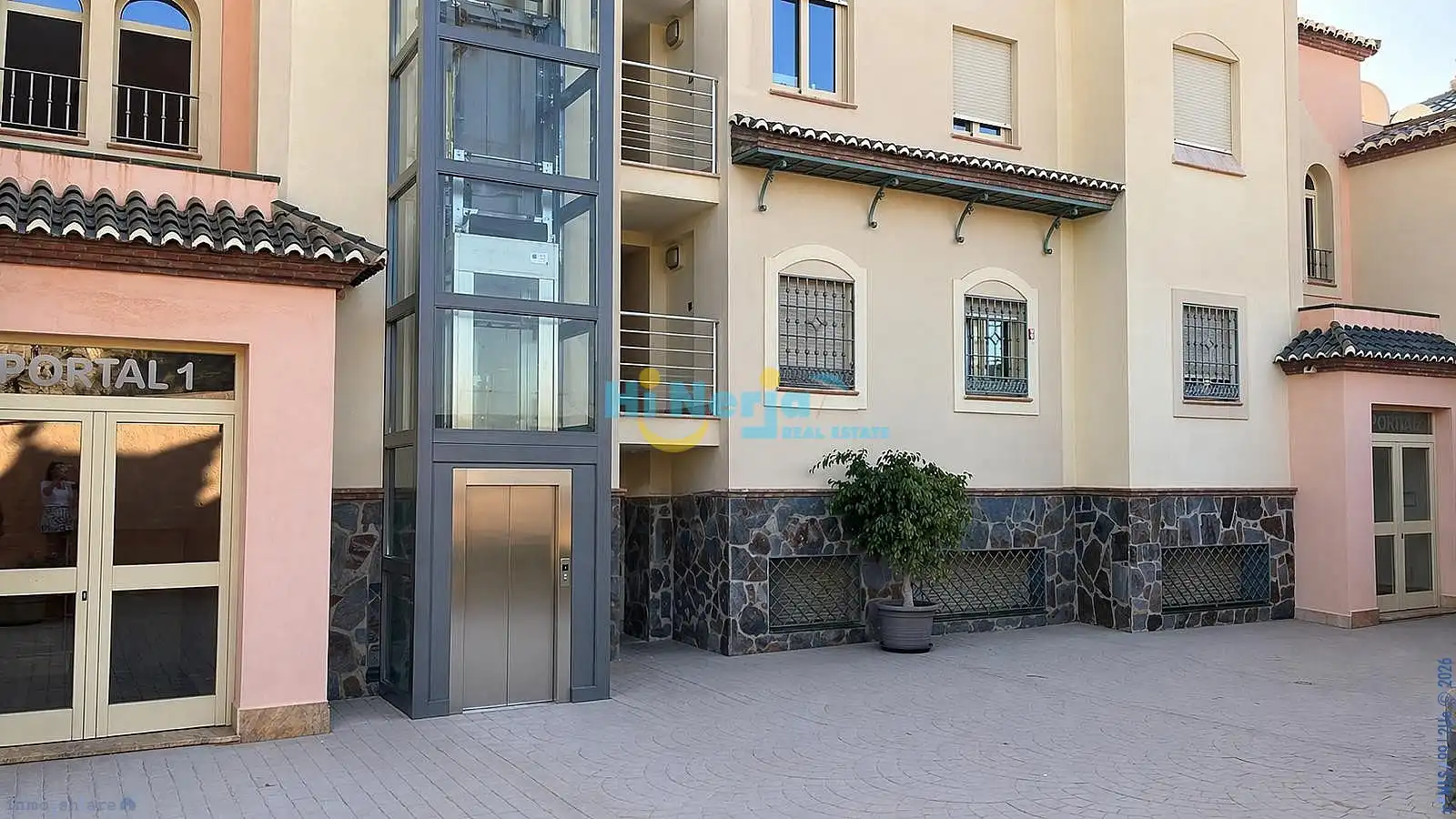 Apartment with pool for sale in Centro, imagen 43