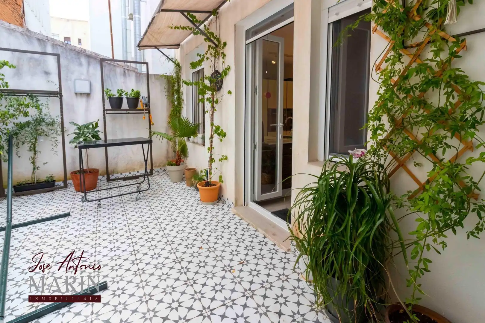 Terrassa de Casa o xalet en venda en Badajoz amb Aire condicionat, Calefacció i Balcó