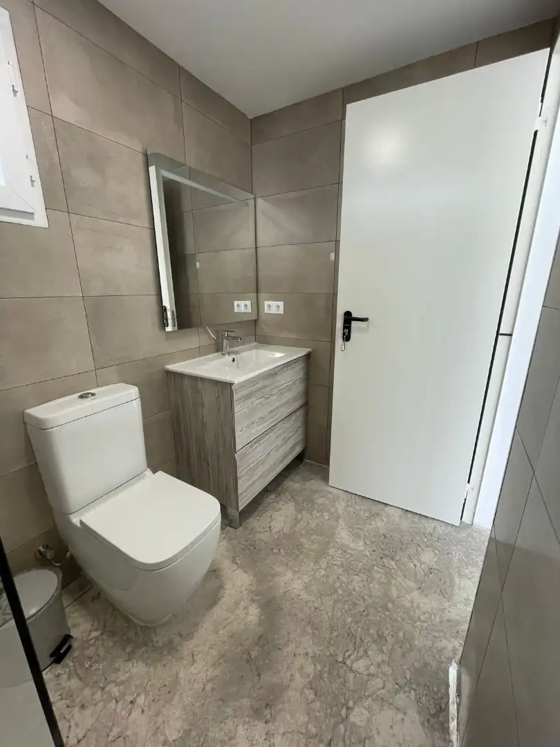 Bathroom of Houses for rent in Elche / Elx  with Air Conditioner, Heating and Private garden