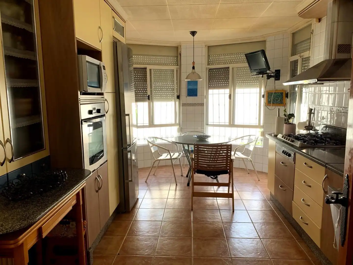 Cuina de Casa adosada en venda en Torrevieja amb Aire condicionat, Calefacció i Terrassa