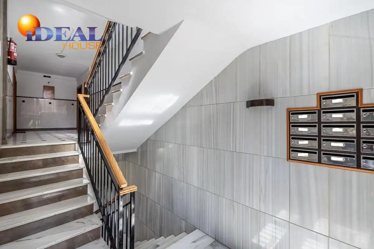 Flat with terrace for sale in Avenida JUAN PABLO II, imagen 24