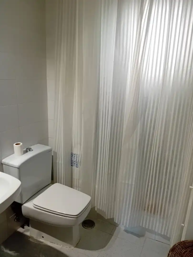 Badezimmer von Wohnung zum Verkauf in Almagro mit Klimaanlage, Heizung und Terrasse