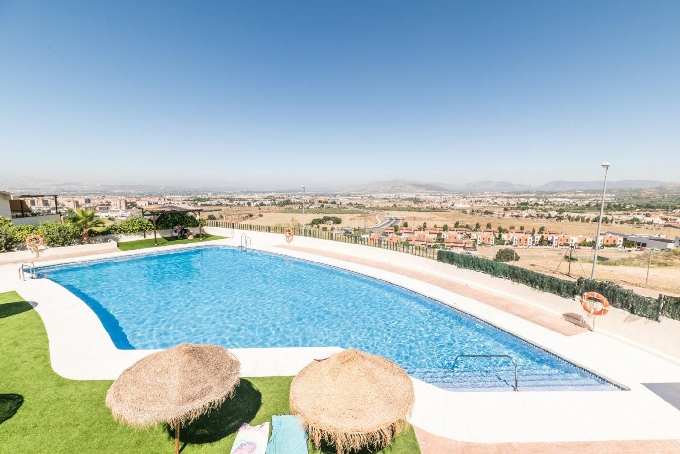 Swimming pool of Flat for sale in Jun  with Air Conditioner, Heating and Private garden