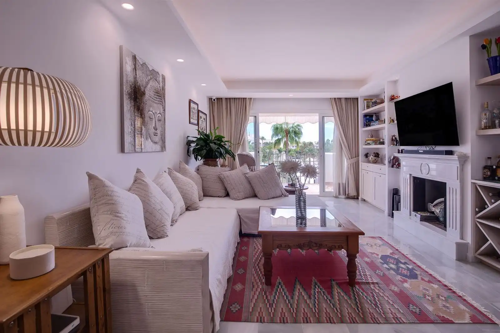 Wohnzimmer von Maisonette zum Verkauf in Marbella mit Klimaanlage, Terrasse und Abstellraum