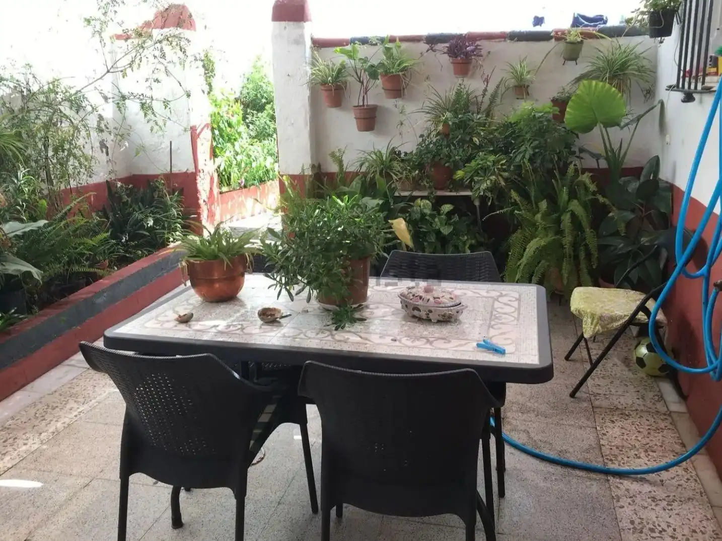 Casa con jardín en venta en Calle Real 18, imagen 4