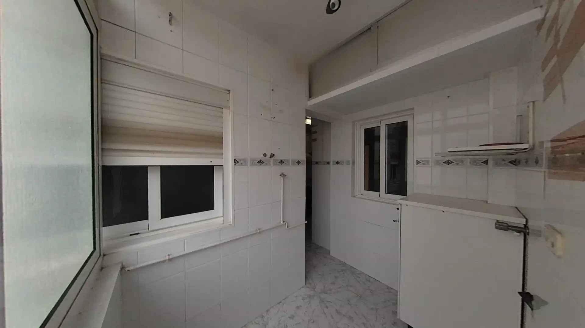 Küche von Wohnung zum Verkauf in L'Hospitalet de Llobregat