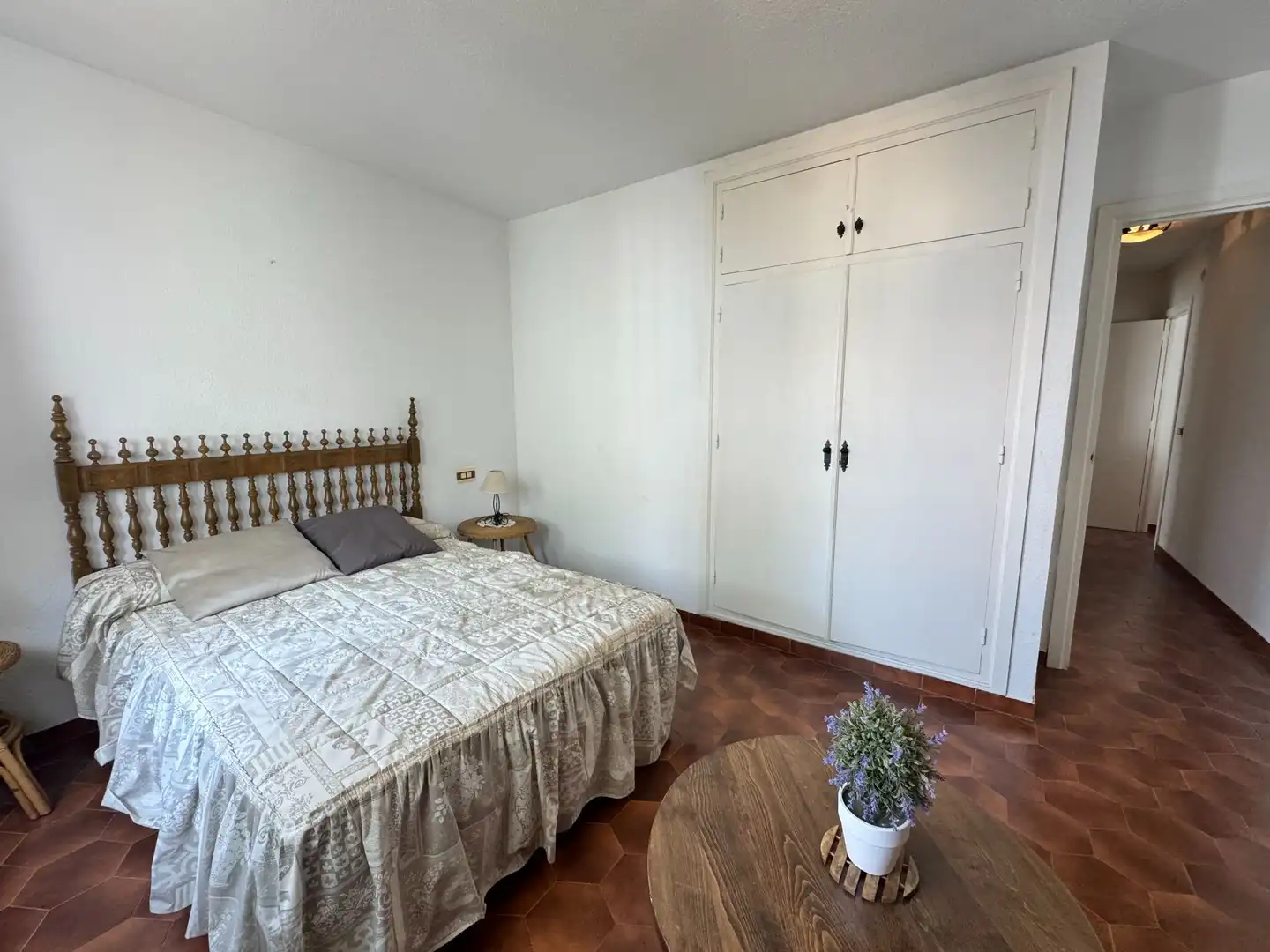 Dormitori de Apartament en venda en Torrox amb Terrassa, Moblat i Piscina comunitària