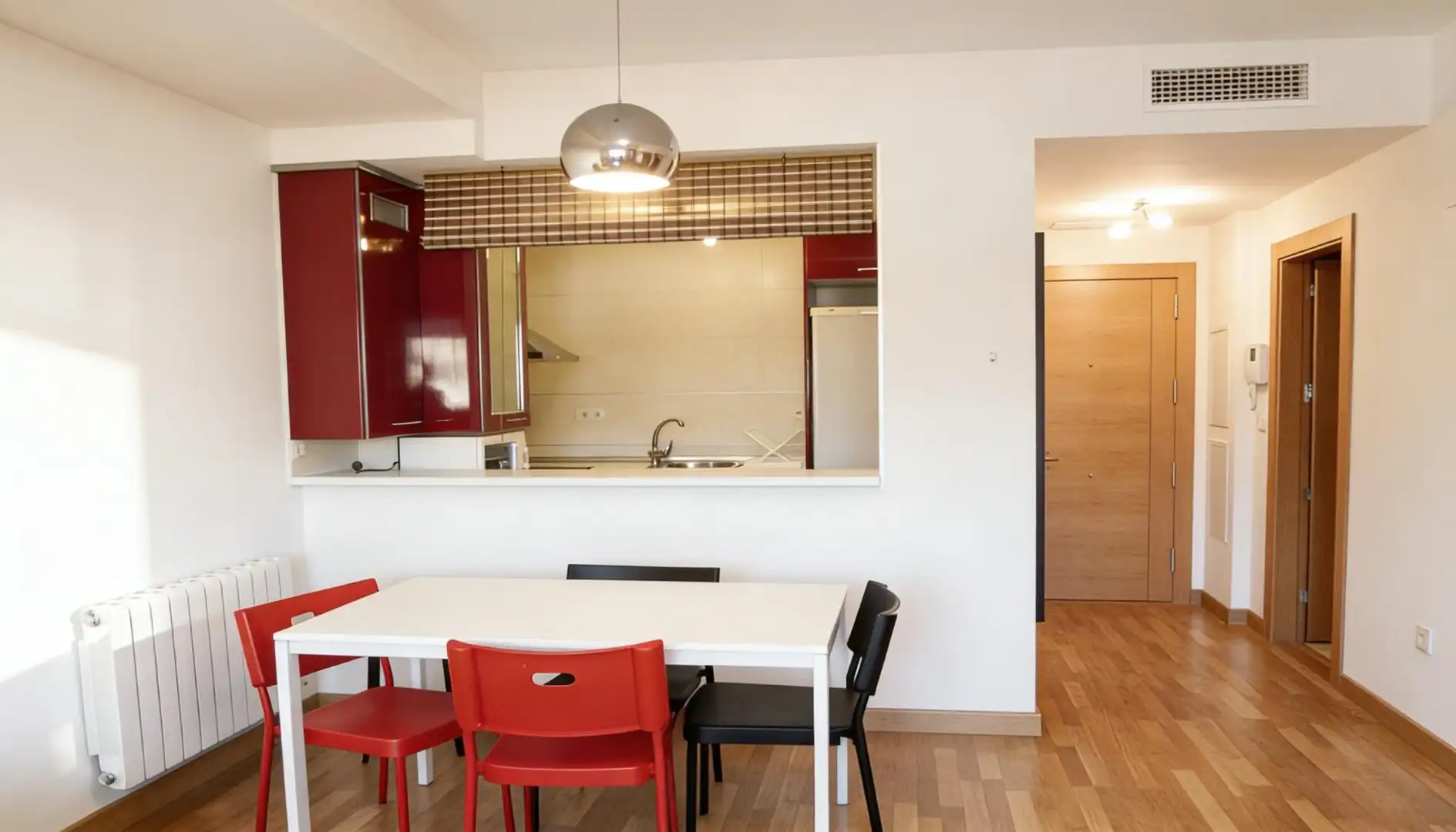 Kitchen of Flat for rent in Granada  with Air Conditioner, Heating and Private garden
