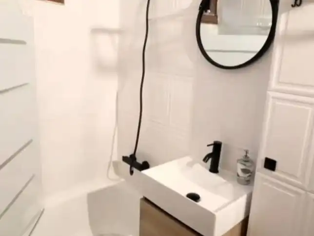Badezimmer von Maisonette zum Verkauf in Arenas de San Pedro mit Klimaanlage und Balkon