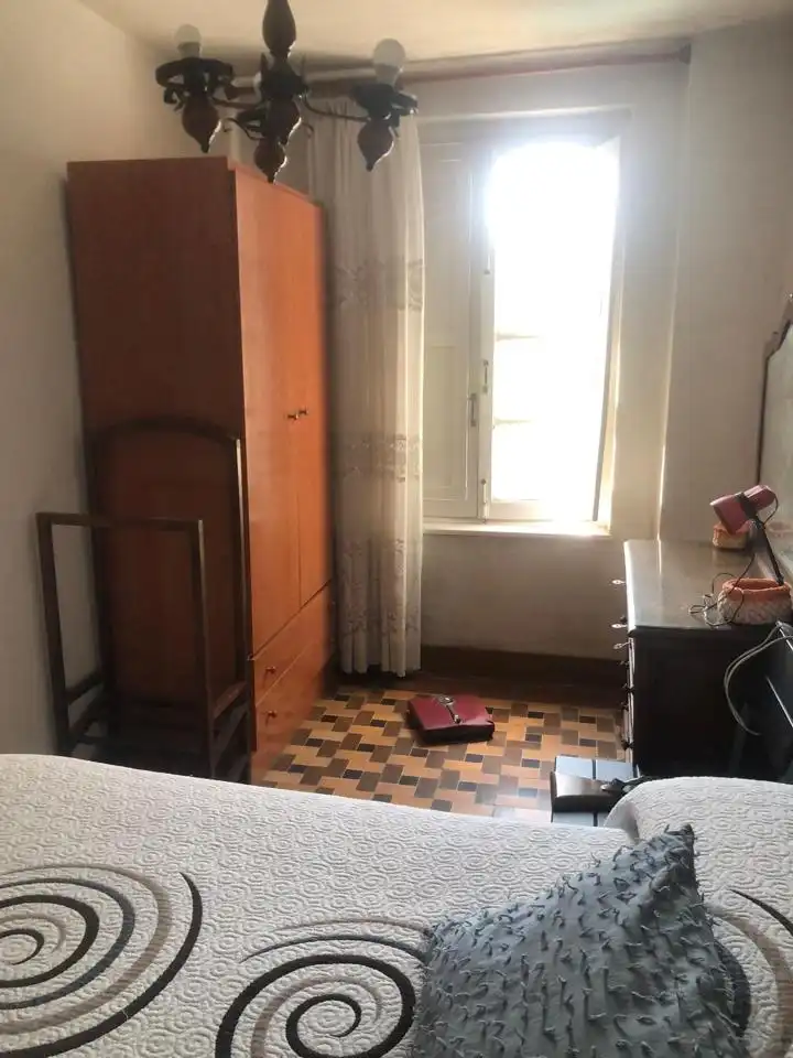 Habitación de Piso en venta en Santiago de Compostela  con Calefacción y Amueblado