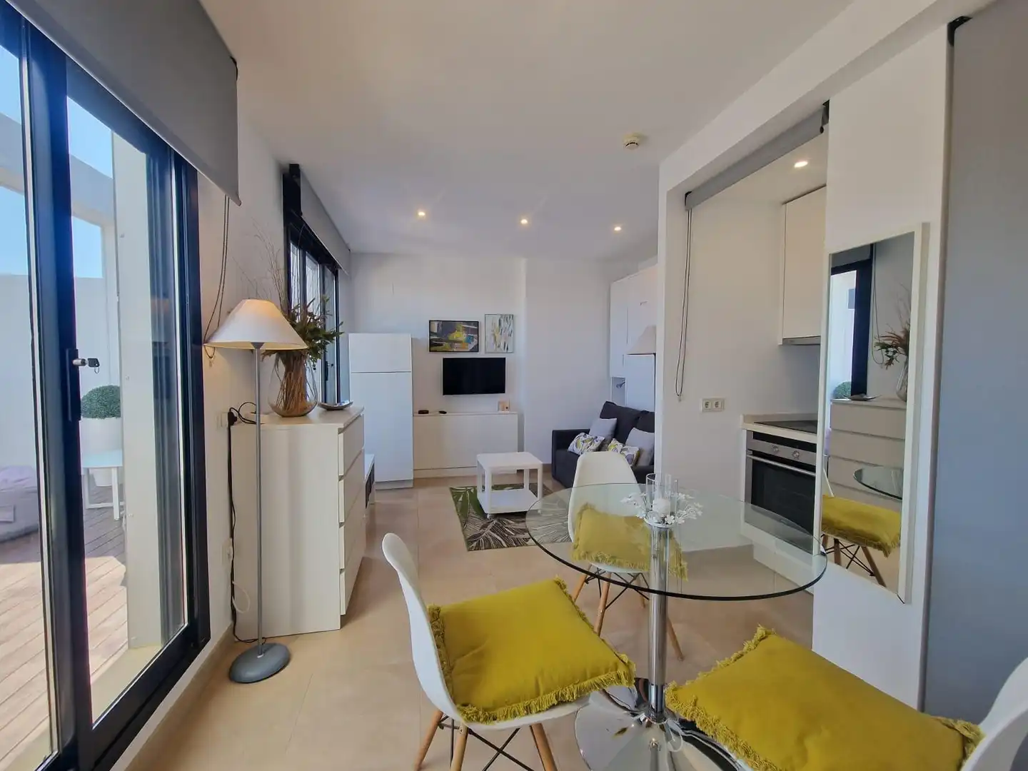 Sala d'estar de Loft de lloguer en Valencia amb Aire condicionat, Terrassa i Traster