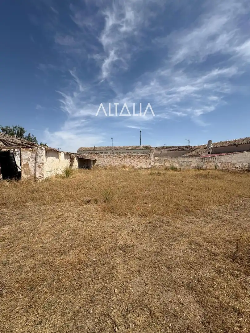 Land for sale in Villamayor de Santiago