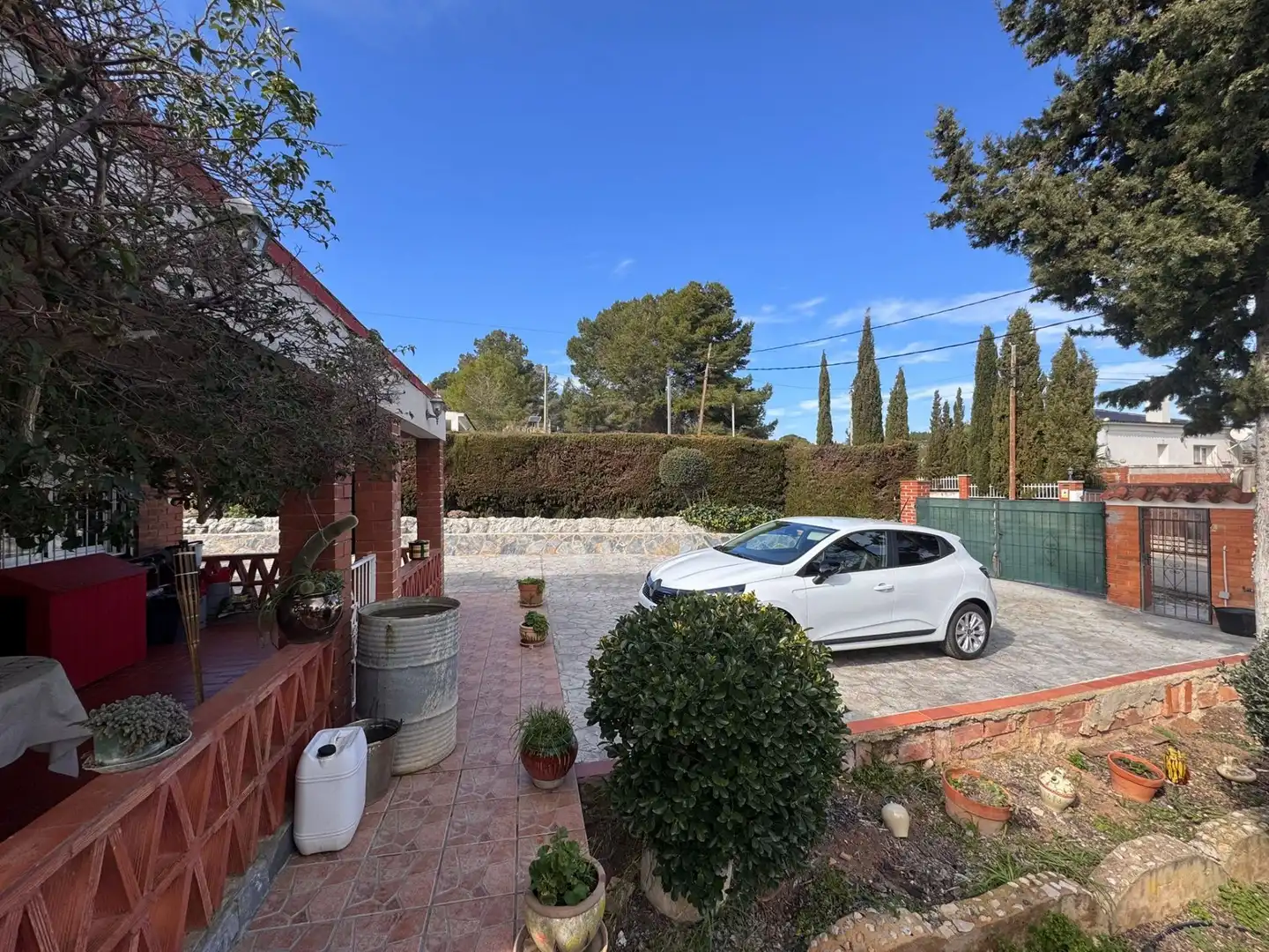 Jardí de Casa o xalet en venda en La Bisbal del Penedès amb Jardí privat, Traster i Piscina