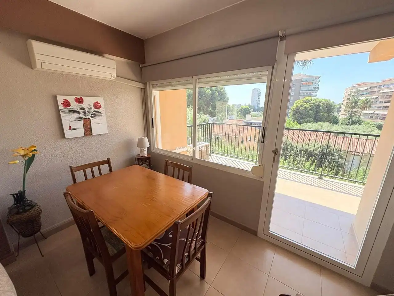 Comedor de Apartamento en venta en Benicasim / Benicàssim con Aire acondicionado, Calefacción y Terraza