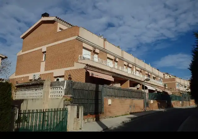 Vista exterior de Piso en venta en Vinyols i els Arcs