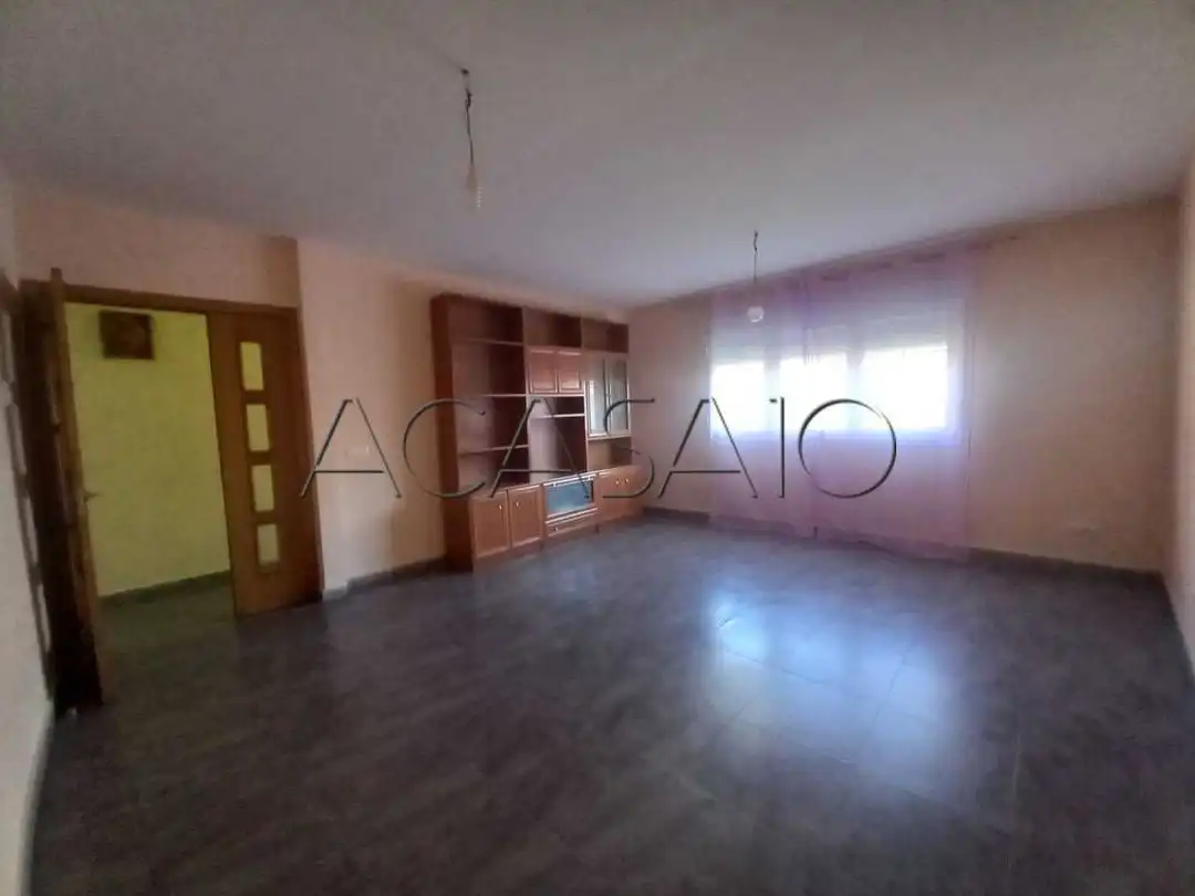 Sala de estar de Casa o chalet en venta en Maqueda con Aire acondicionado, Calefacción y Trastero