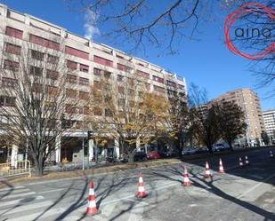 Vista exterior de Àtic de lloguer en  Pamplona / Iruña amb Calefacció i Terrassa