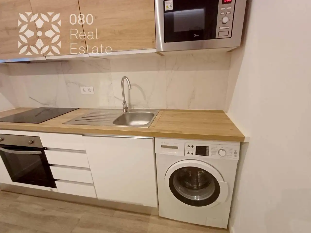 Cocina de Piso de alquiler en Barcelona con Parquet, Amueblado y Balcón