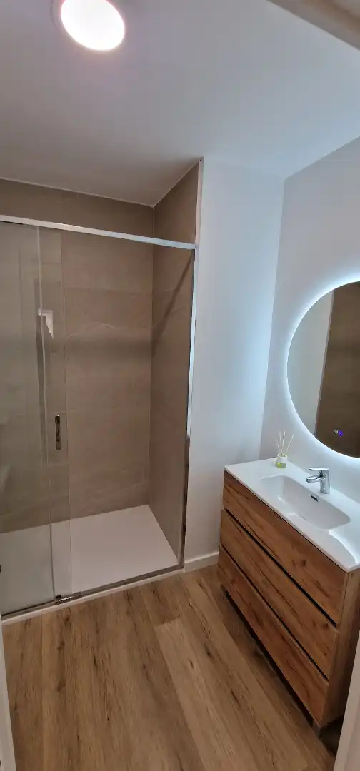 Baño de Planta baja en venta en La Llagosta con Aire acondicionado, Calefacción y Parquet