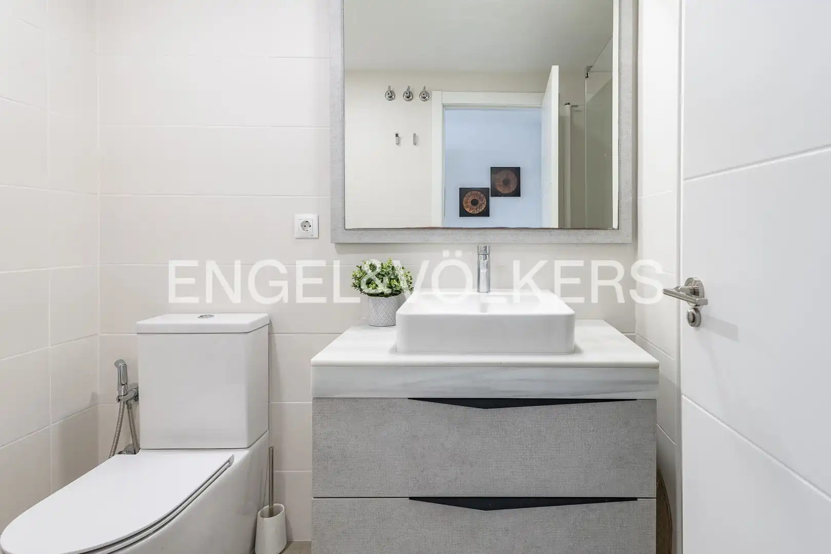 Baño de Ático en venta en Sant Adrià de Besòs con Aire acondicionado, Calefacción y Parquet