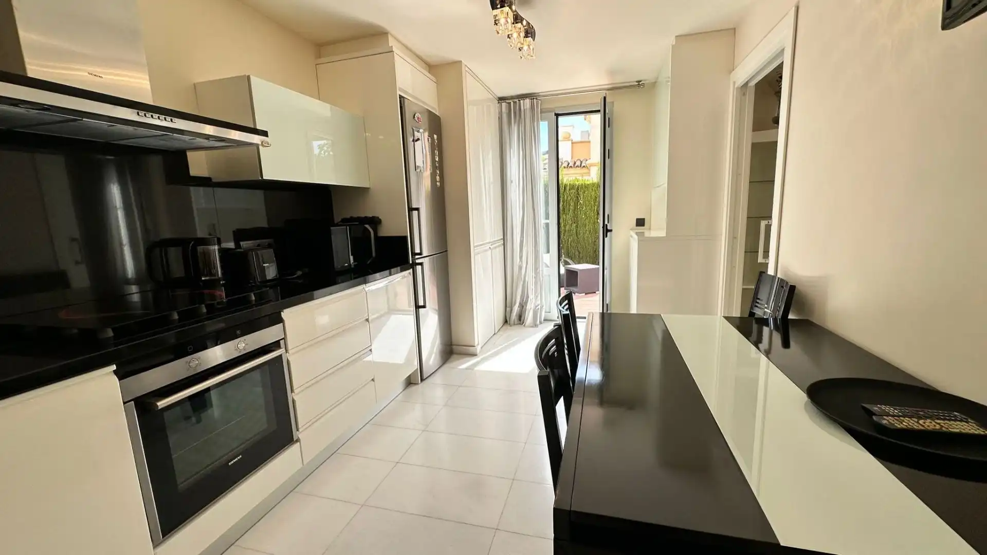 Casa amb piscina en venda a Carrer Dublin, imagen 15