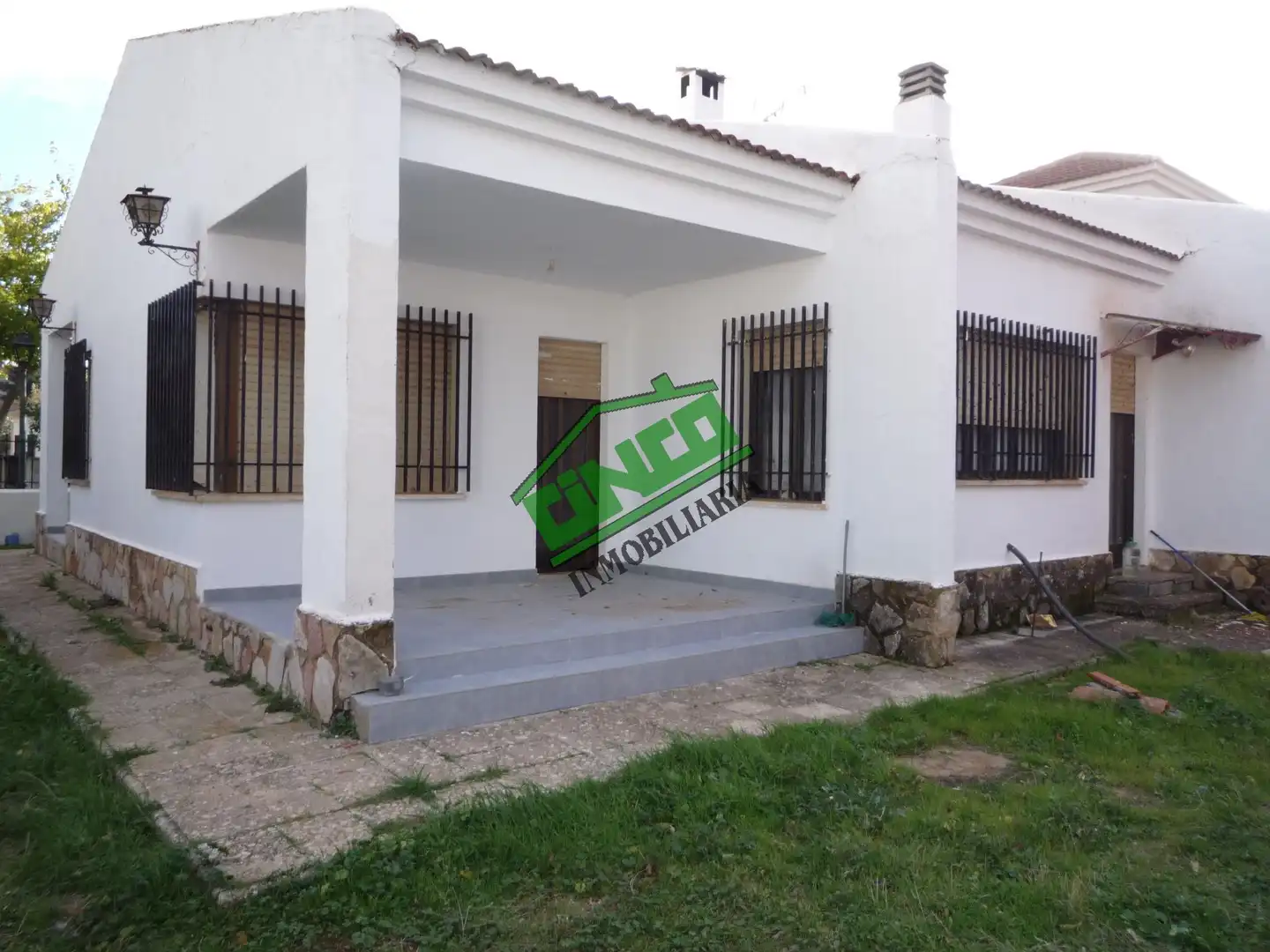 Vista exterior de Casa o chalet en venta en Peñascosa con Jardín privado