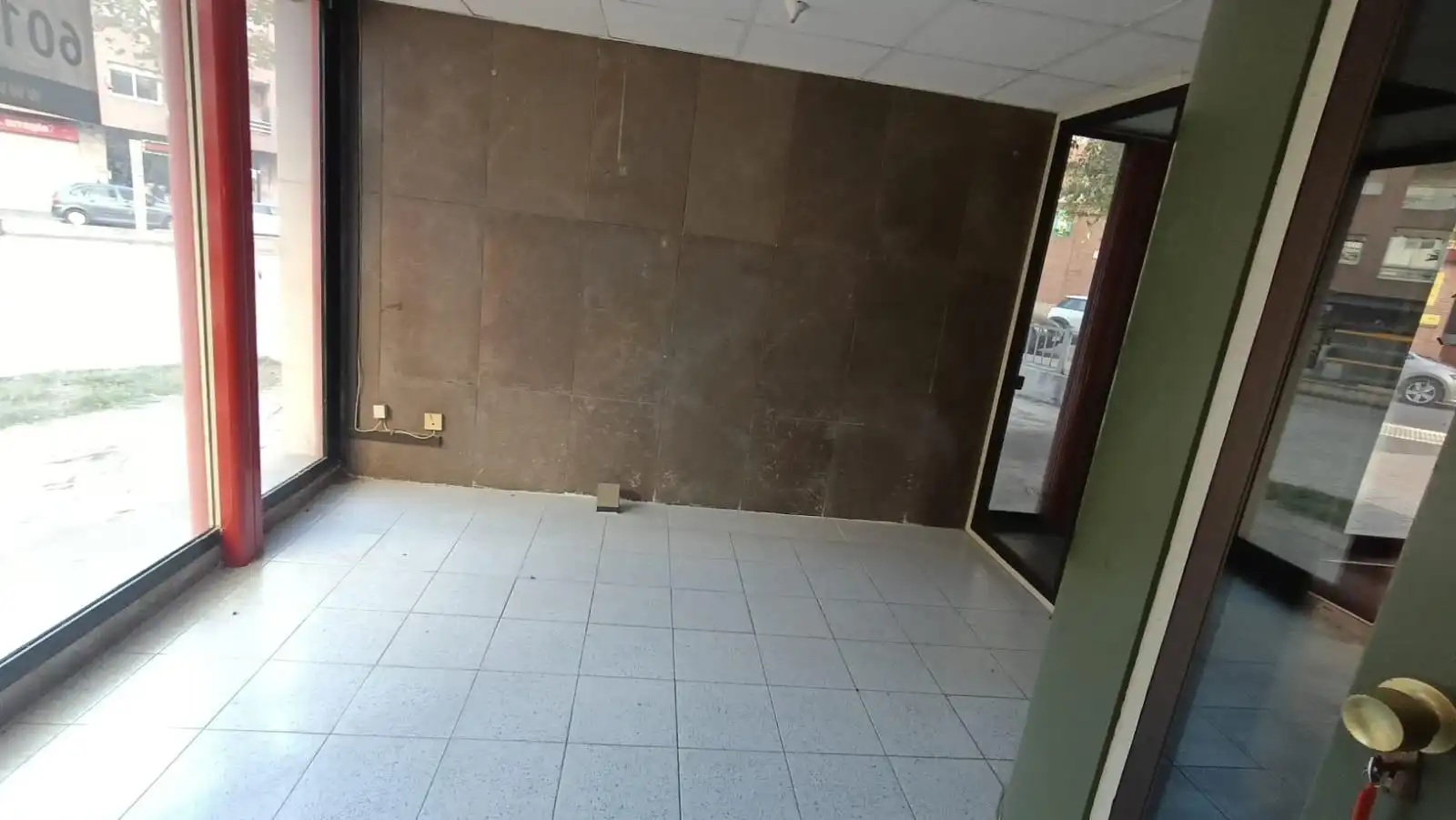 Gewerbefläche zum Verkauf in Mestral, imagen 10