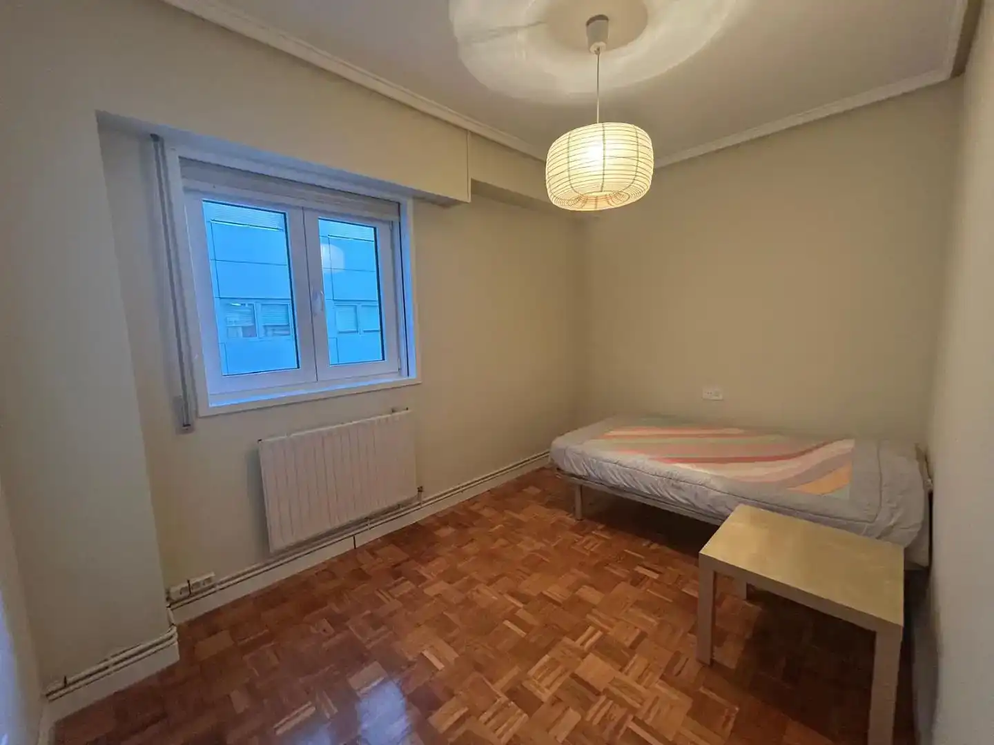 Schlafzimmer von Wohnung zur Miete in Lugo Capital mit Balkon