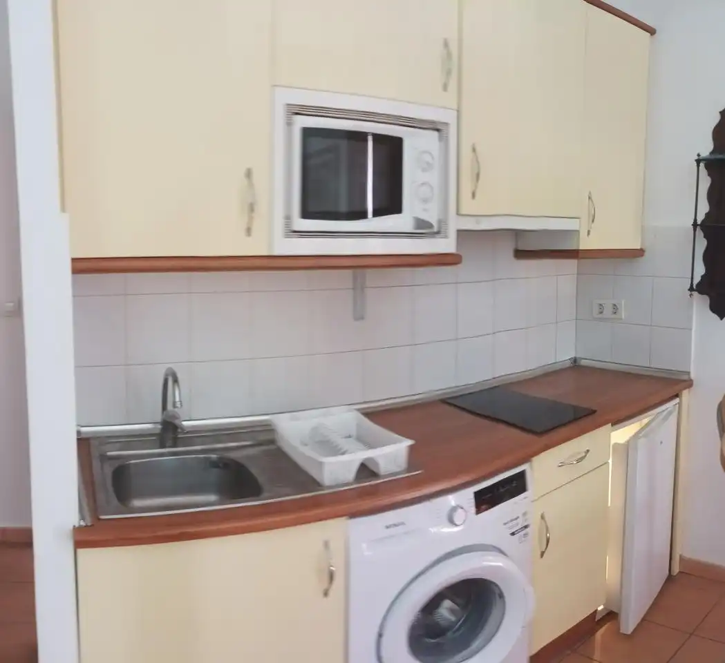 Flat for rent in Gotor, Consolación