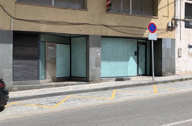 Local comercial en Alquiler en MONTCADA en Barri del Centre