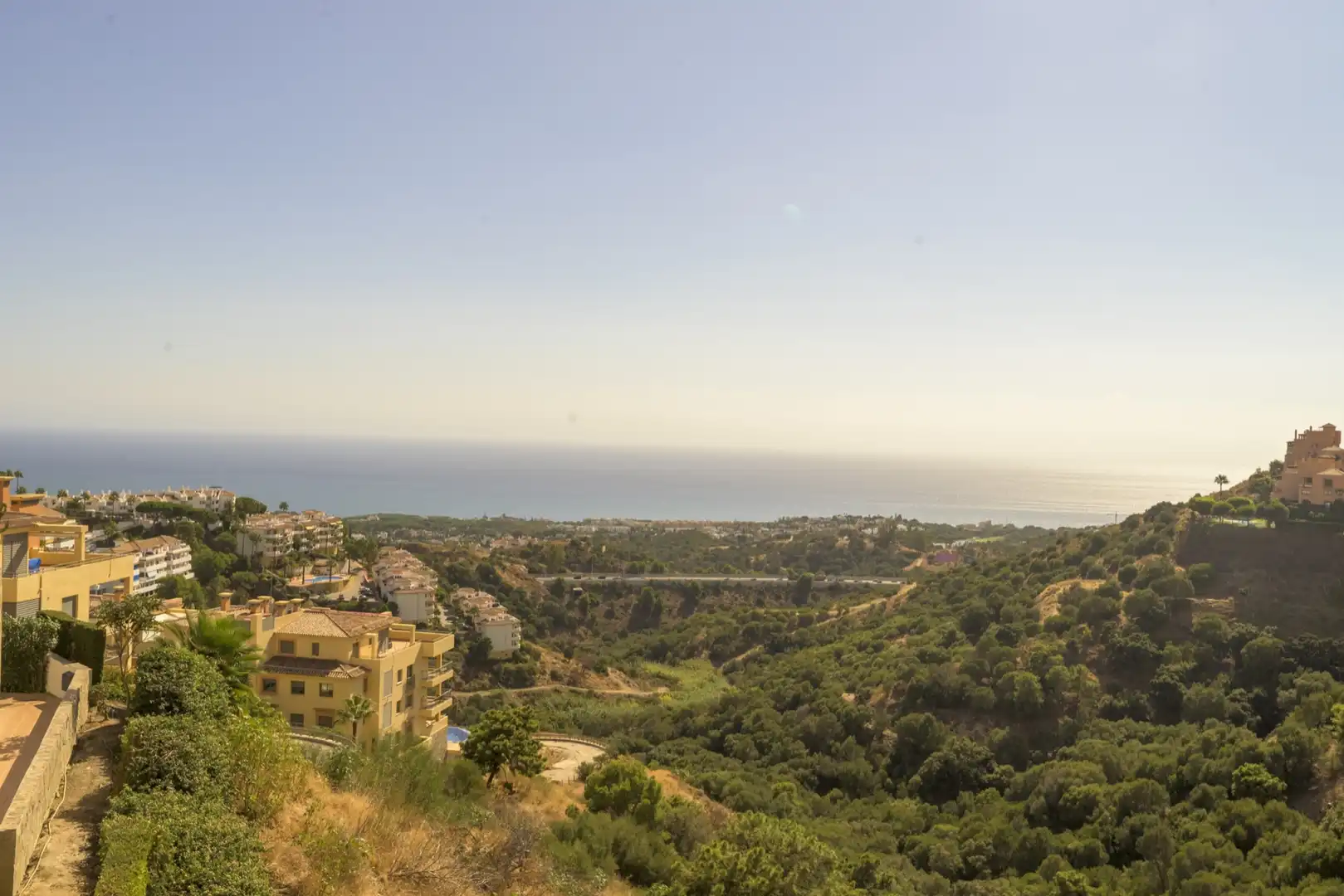 Exterior view of Apartments for sale in Calahonda 