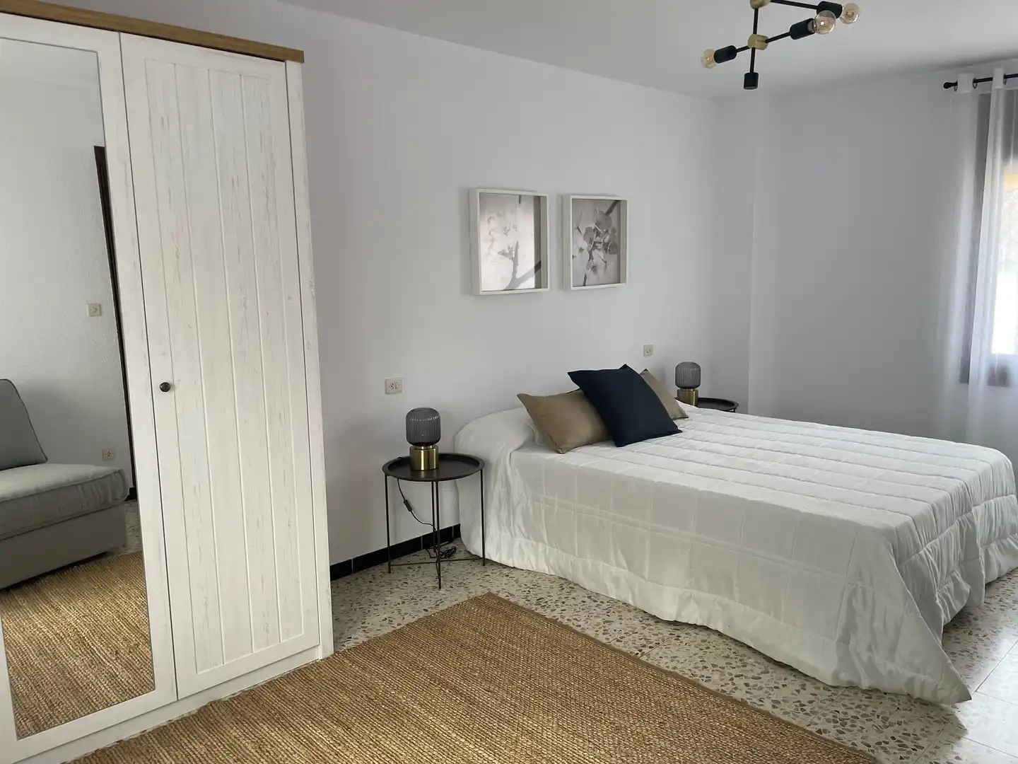 Einfamilien-Reihenhaus zur Miete in Carrer Mossèn Jacint Verdaguer, Centre